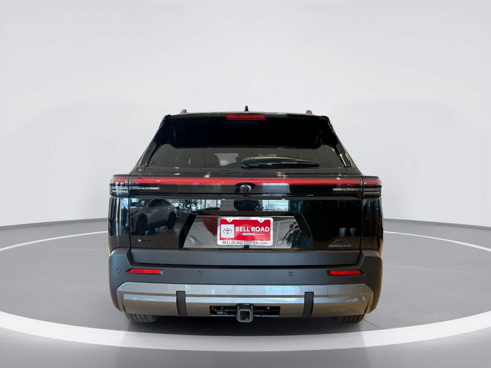 2026 Toyota bZ Woodland AWD (Natl)