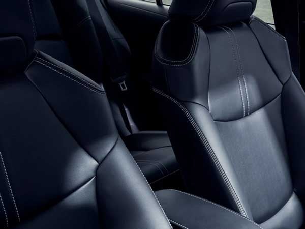 2025 Toyota Corolla Hybrid seats