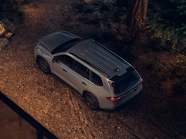 2025 Toyota Grand Highlander exterior